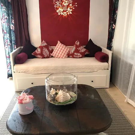 Appartamento Gemuetlich Wohnen In Messenaehe, Feenzian *