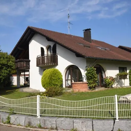 Apartment Gemuetlich Wohnen In Messenaehe, Feenzian