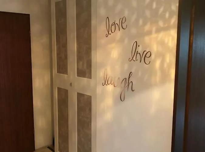 Gemuetlich Wohnen In Messenaehe, Feenzian Apartamento